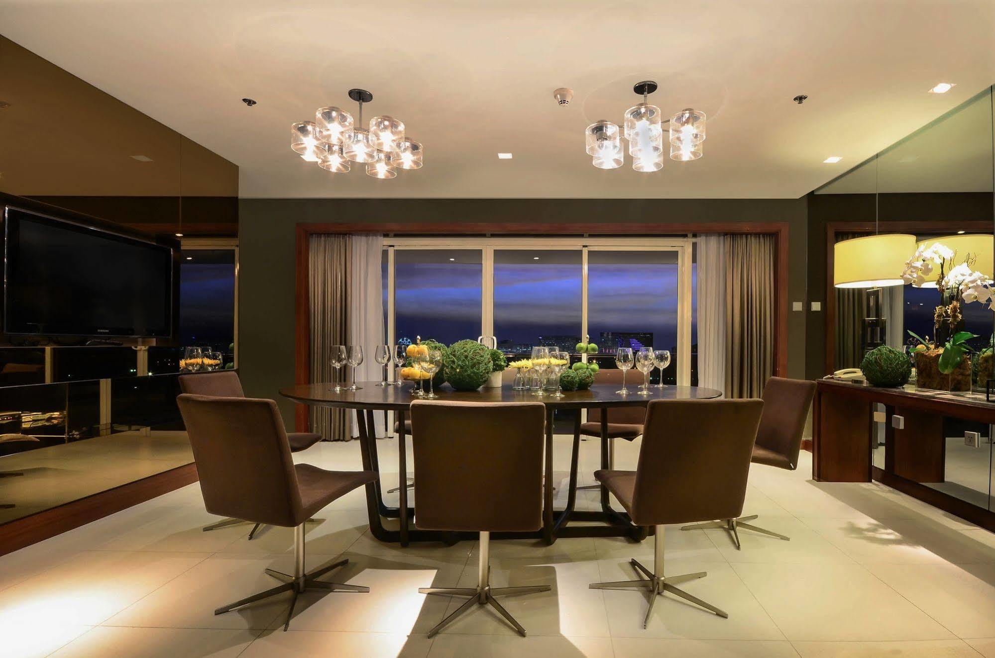 Midas Hotel And Casino Pasay Extérieur photo